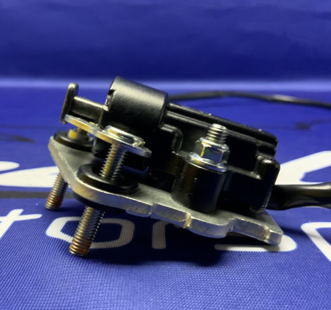 Yamaha Kickstand Switch YZF-R6 2017-2024 OEM BN6-82566-01-00