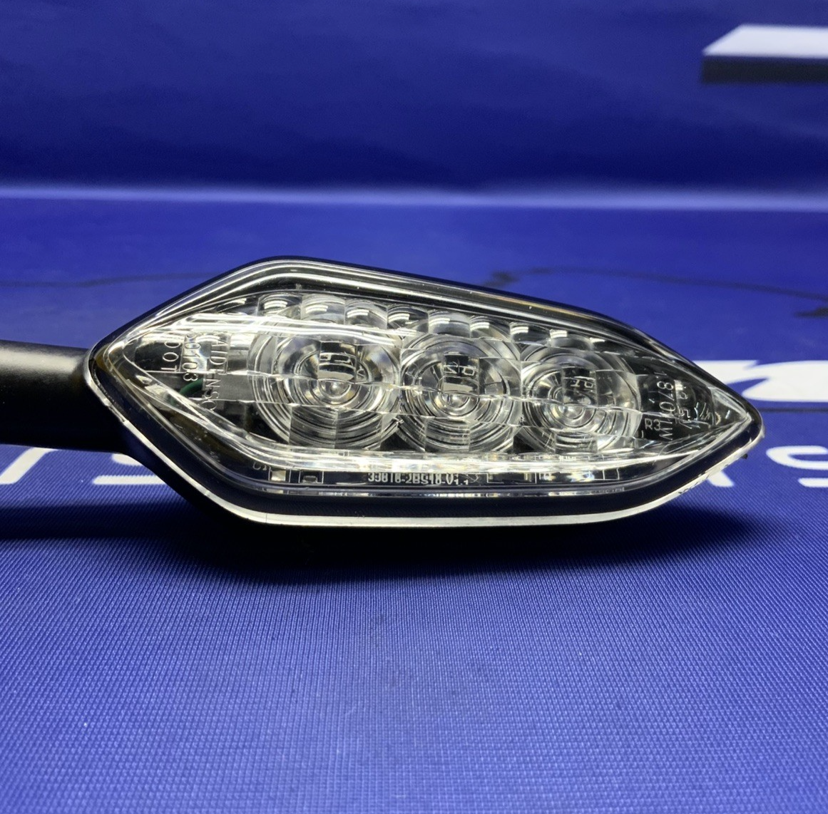 Yamaha Right Rear Turn Signal YZF-R1/M/S 2015-2025 OEM 2CR-83340-10-00