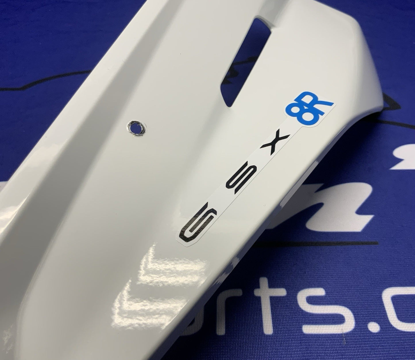 Suzuki Front Cowling (White) GSX-8R 2024-2026 OEM 94410-25L01-QU2