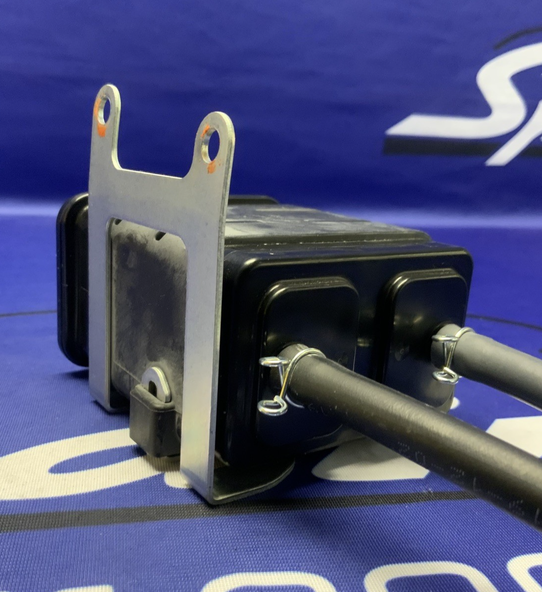 Yamaha EVAP Canister YZF-R6 2017-2024 OEM 2CR-24170-00-00