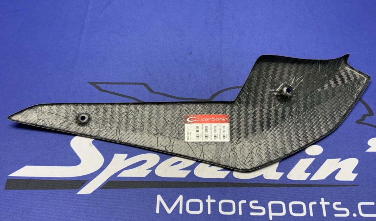 Carbonin Left & Right Frame Cover GSXR 1000/R 2017-2025 OEM CS12300