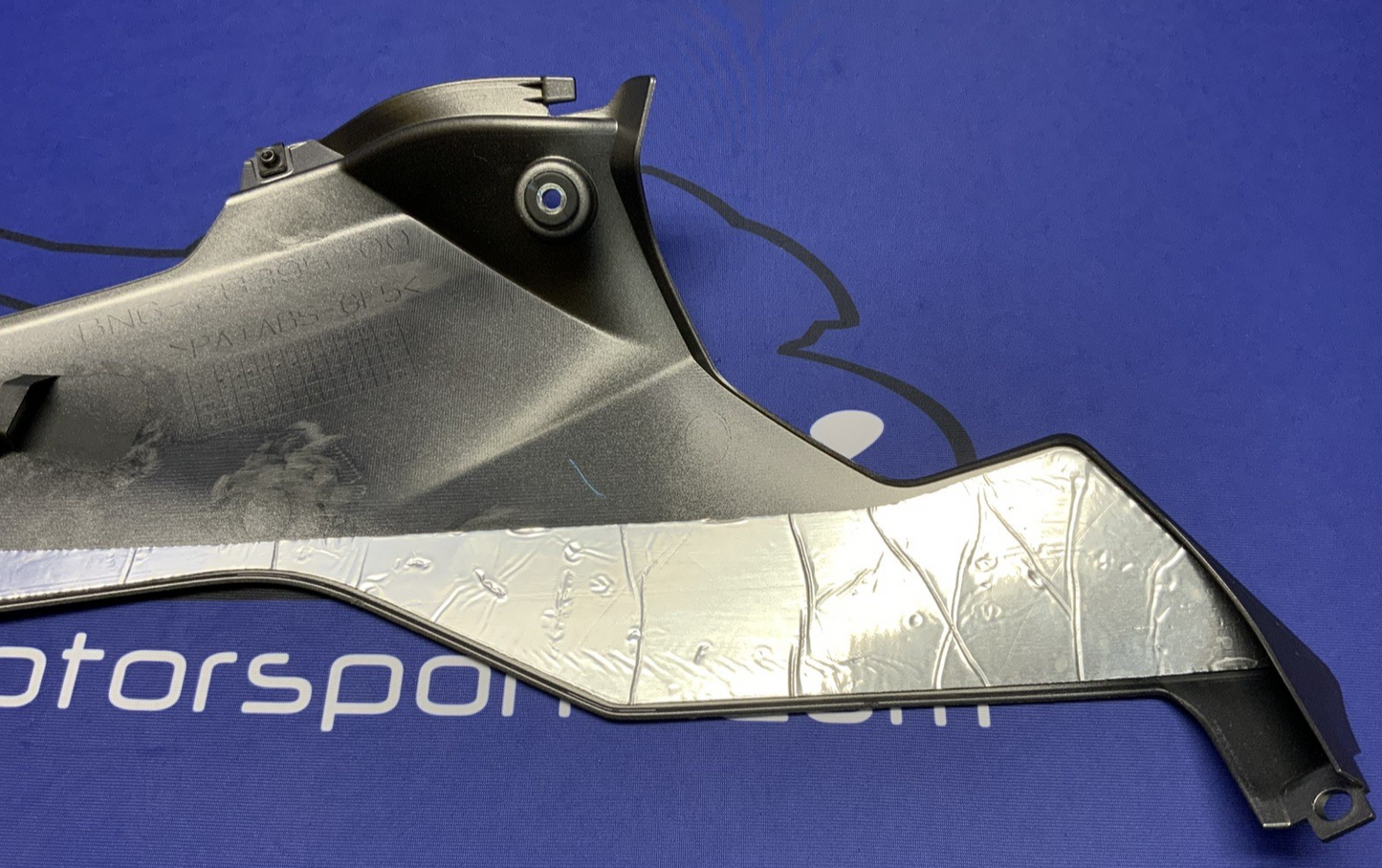 Yamaha Right Lower Fairing (Dark Gray) YZF-R6 2017-2024 OEM BN6-28395-00-P2