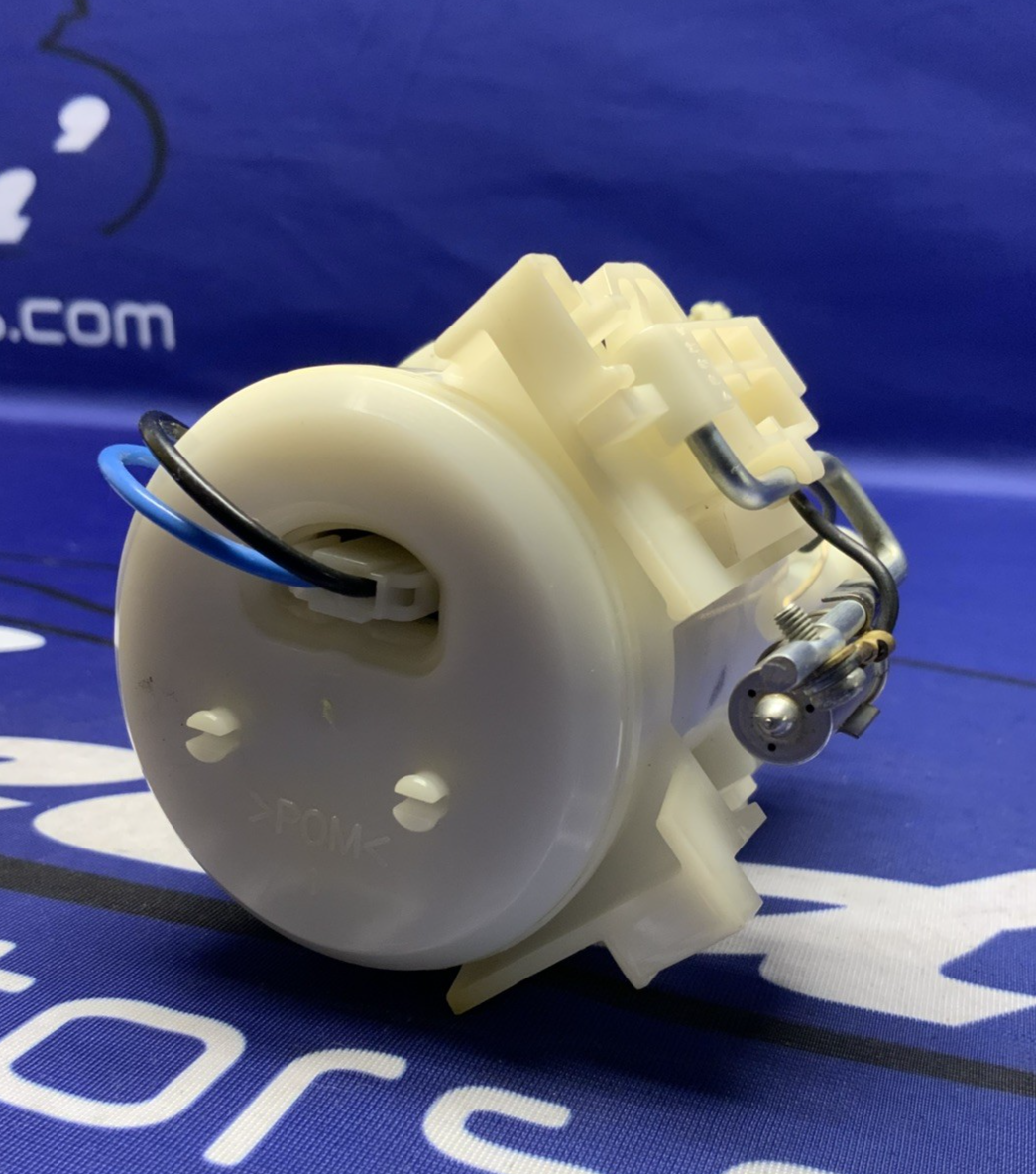 Yamaha Fuel Pump Assembly YZF-R6 2006-2007 OEM 2C0-13907-03-00