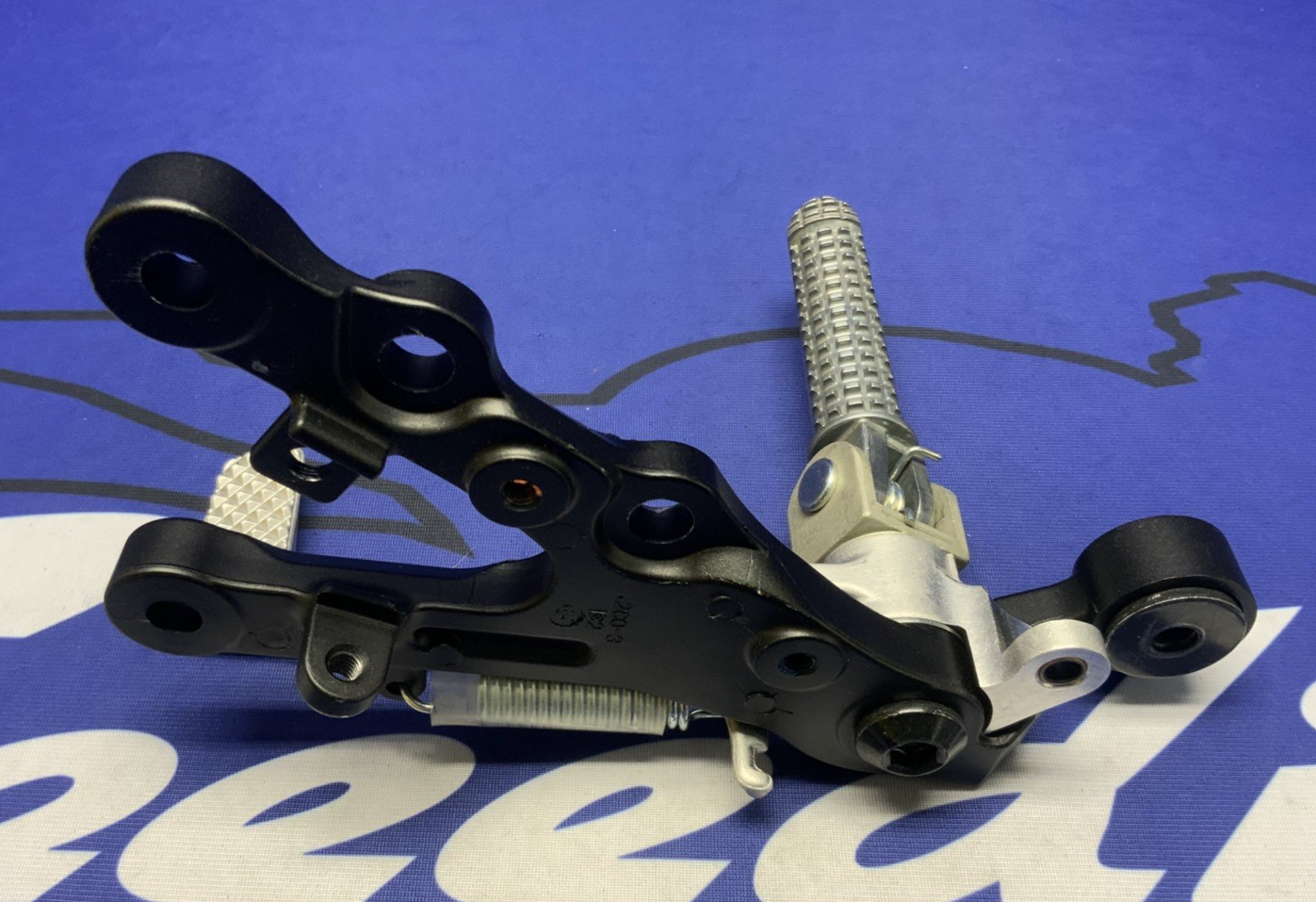 Yamaha Right Rear Set Assembly (Black) YZF-R6 2012-2024 OEM 2C0-27443-10-00