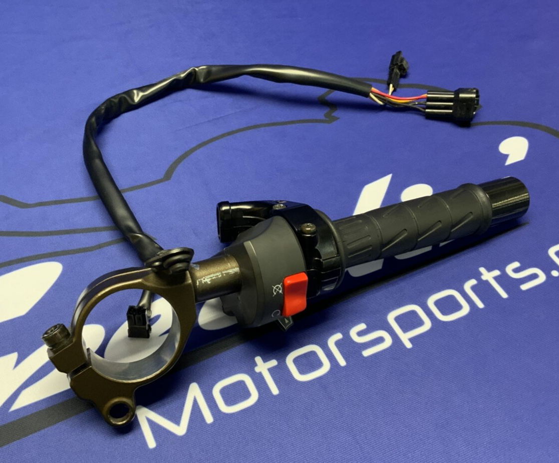 Kawasaki Right Handlebar W/ Switch Assembly ZX-6RR 2003-2006 OEM 46003-1591