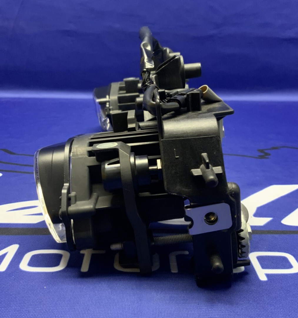 Yamaha Headlight Assembly YZF-R6 2017-2020 OEM BN6-84300-00-00