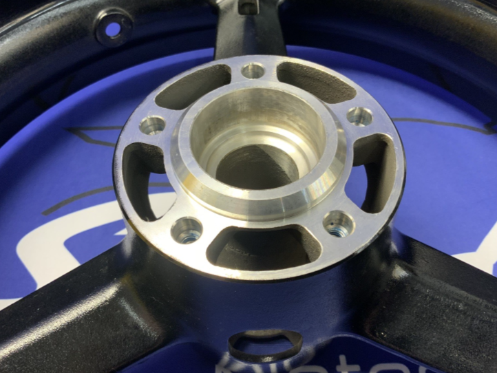 Suzuki Front Wheel GSXR-600/750/1000 2001-2004 OEM 54111-35F11-019