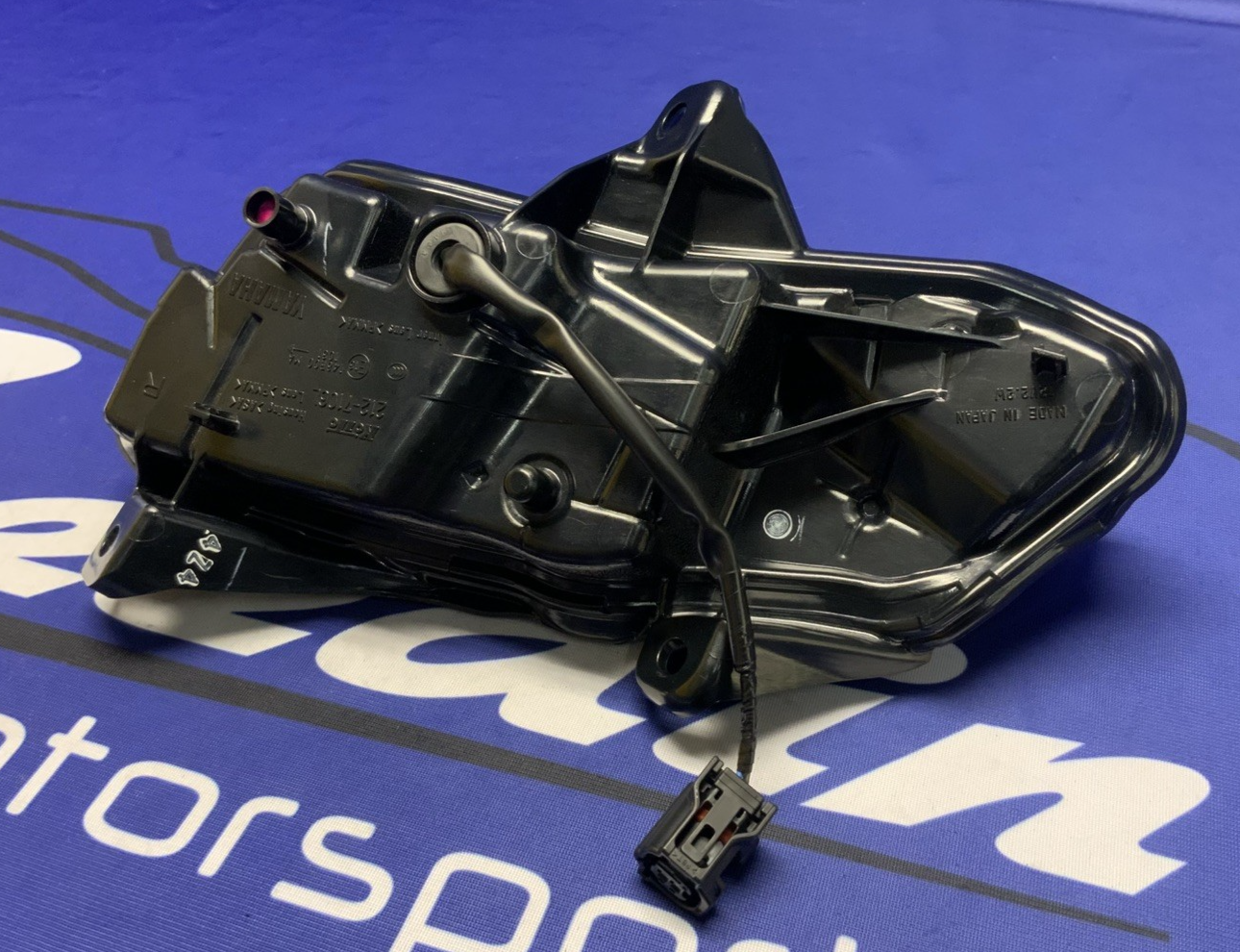 Yamaha Right Pilot Light YZF-R9 2025 OEM BKN-84302-00-00