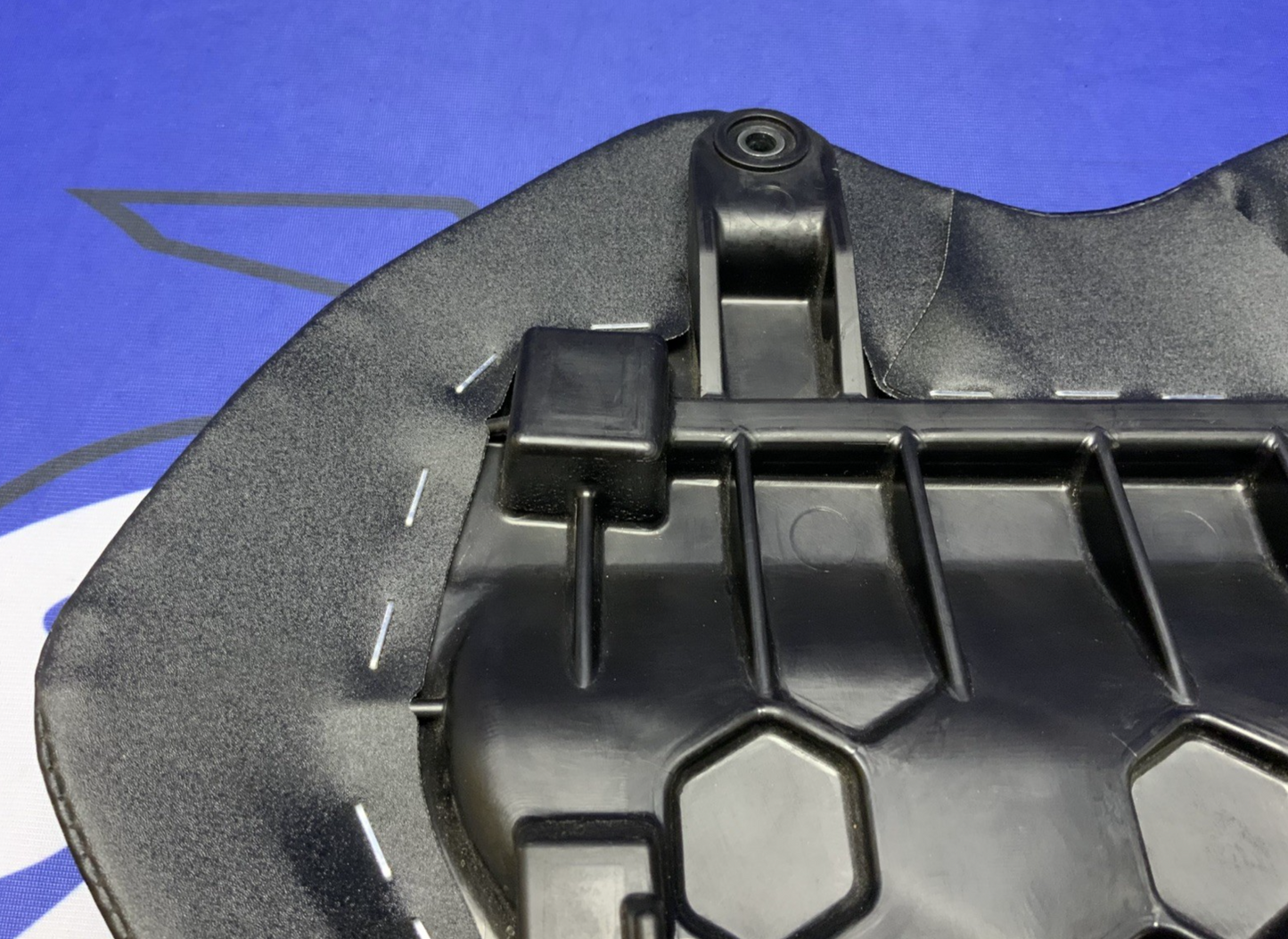 Yamaha Seat (Black) YZF-R6 2017-2024 OEM BN6-24710-01-00