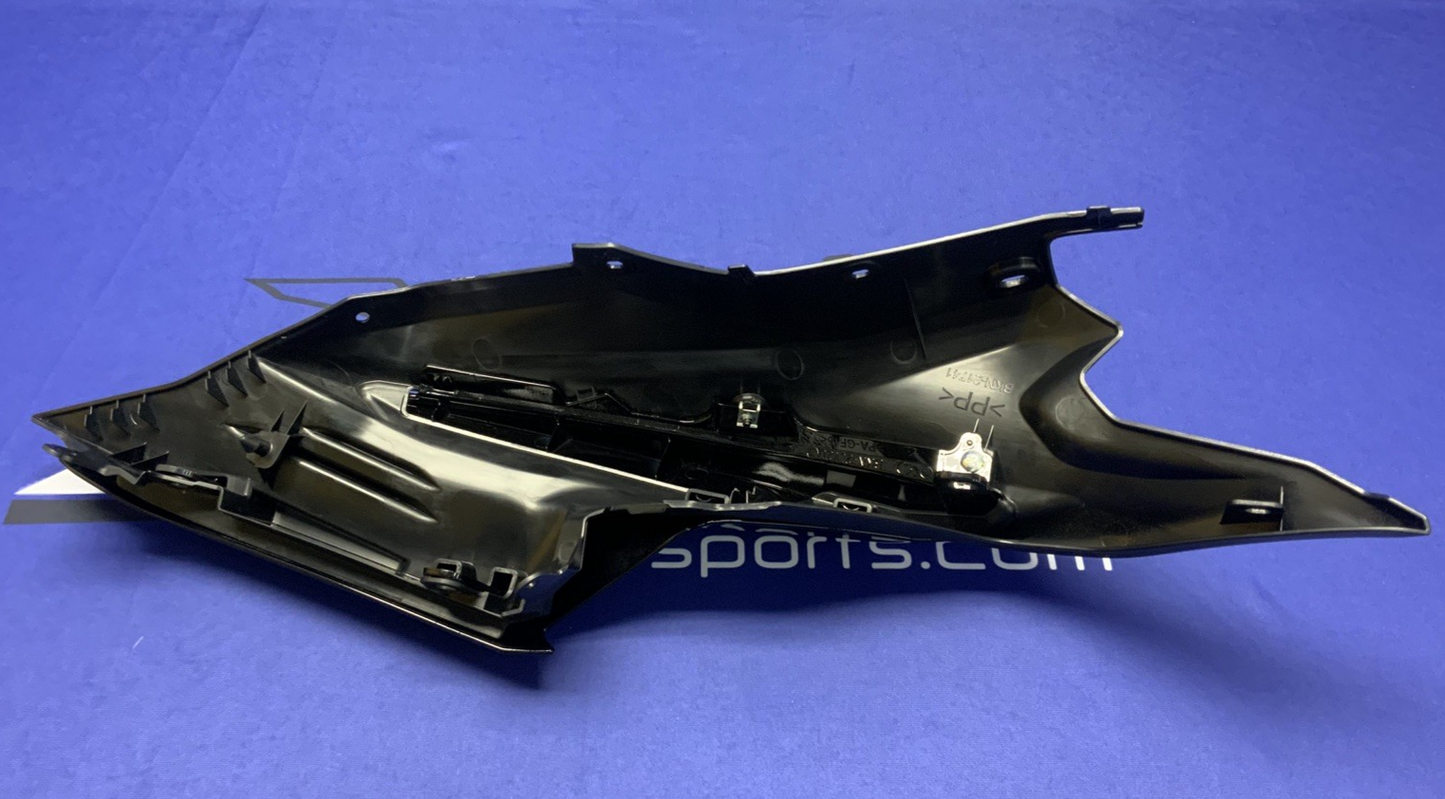 Yamaha Right Tail Fairing (Black) YZF-R9 2025 OEM BKN-21721-00-P3