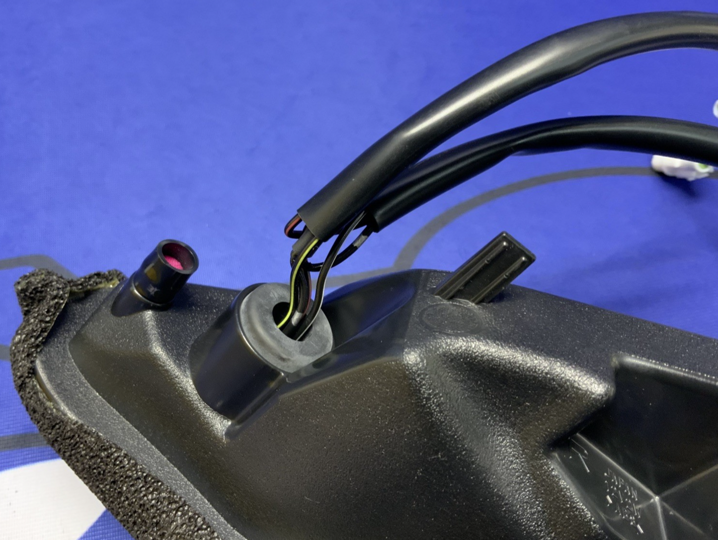 Yamaha Right Pilot Light YZF-R6 2017-2020 OEM BN6-84302-00-00