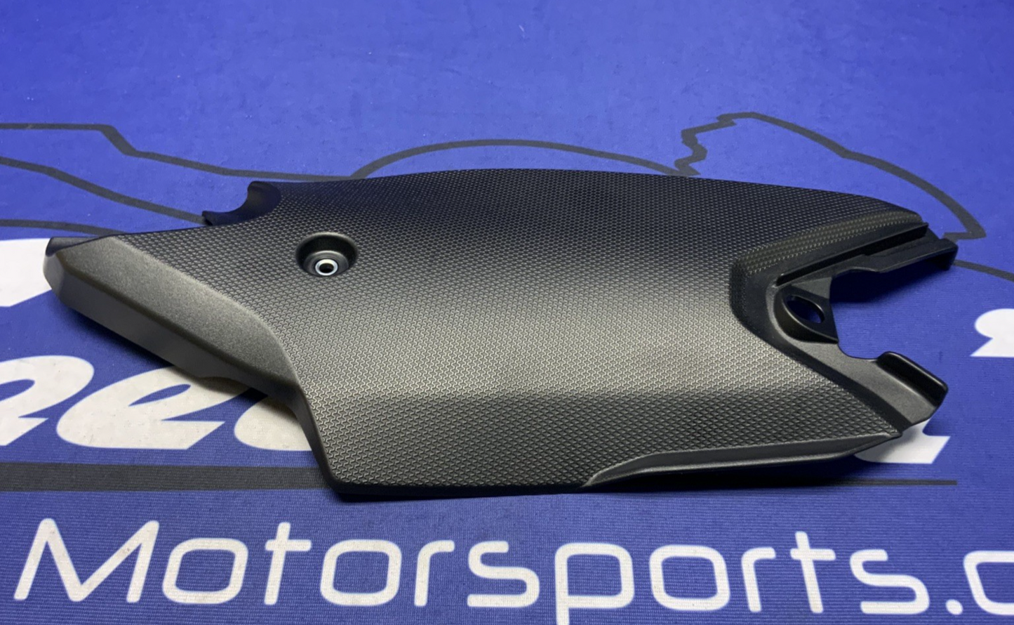 Yamaha Right Tank Cover (Black) YZF-R9 2025 OEM BKN-2171M-00-00