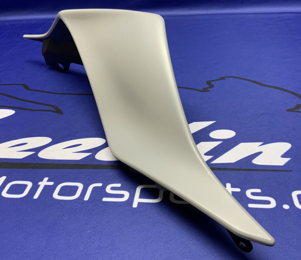Yamaha Right Tail Fairing (Gray & Blue) YZF-R6 2017-2024 OEM BN6-W2172-50-P5