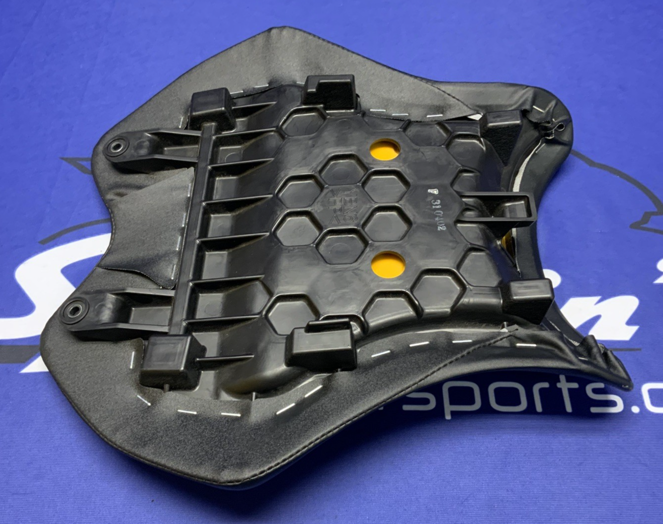 Yamaha Seat (Black) YZF-R6 2017-2024 OEM BN6-24710-01-00
