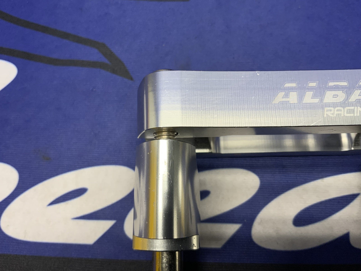 Armat Alba Racing Handle Bar Clamp (100mm) (Incomplete) AVSC