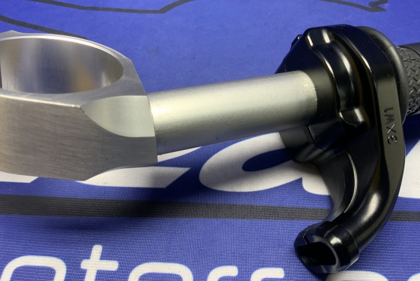 Yamaha Right Handlebar Assembly YZF-R6 2017-2024 OEM BN6-26122-00-00
