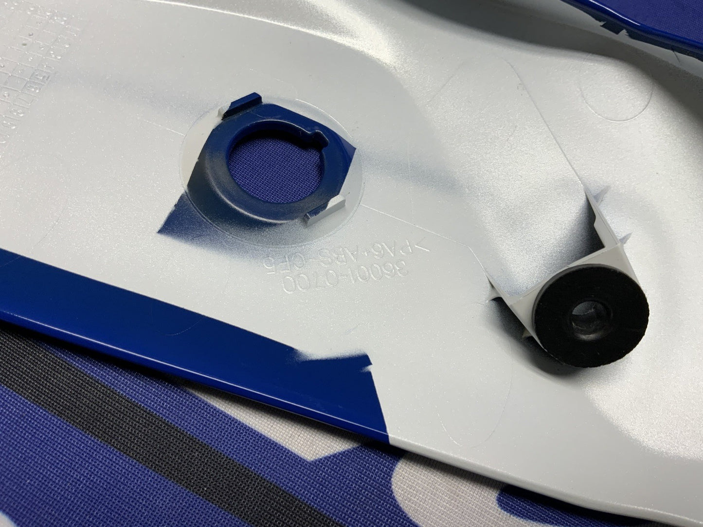 Kawasaki Left Tail Fairing (40th Ann) ZX-10R/RR 2021-2025 OEM 36001-0700-69W