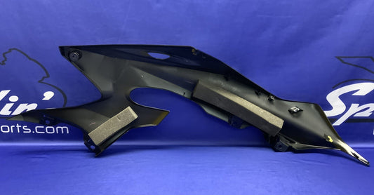 Yamaha Left Upper Fairing (Raven Black) YZF-R6 2017-2026 OEM BN6-2117V-00-P1-3