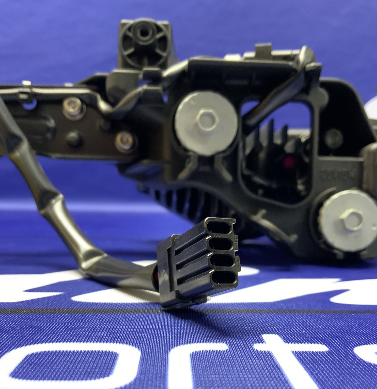 Yamaha Headlight Assembly YZF-R6 2017-2020 OEM BN6-84300-00-00