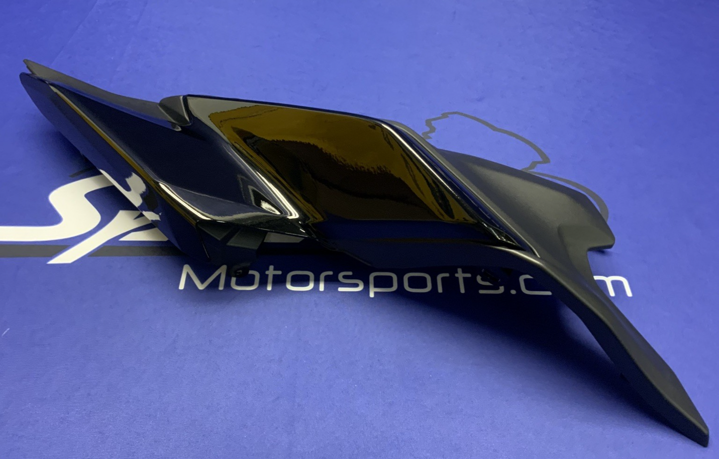 Yamaha Left Tail Fairing (Black) YZF-R9 2025 OEM BKN-21711-00-P3
