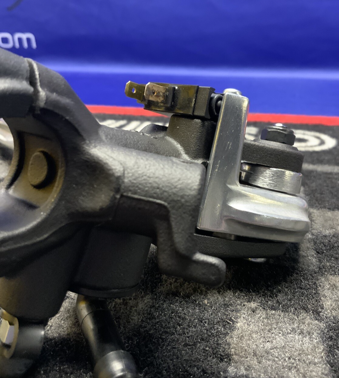 Yamaha Front Brake Master Cylinder Assembly YZF-R6 2017-2024 OEM 2CR-2580A-00-00