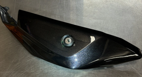 Kawasaki Left Rear Frame Cover ZX-10R 2021 OEM 36001-0700-660