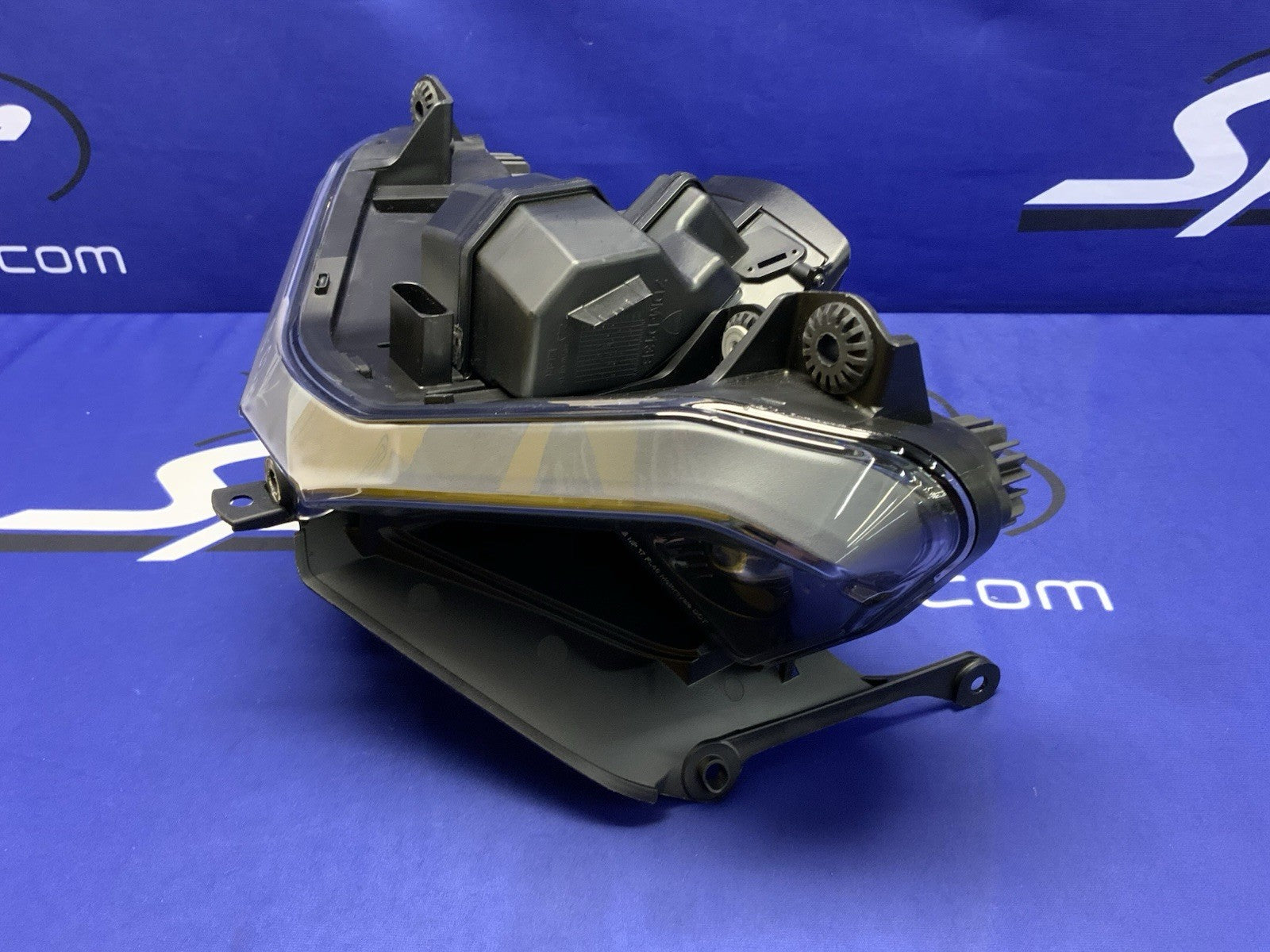 Ducati Headlight Assembly W/ Air Conveyor Panigale V2 2021-2025 OEM 52010422E-3
