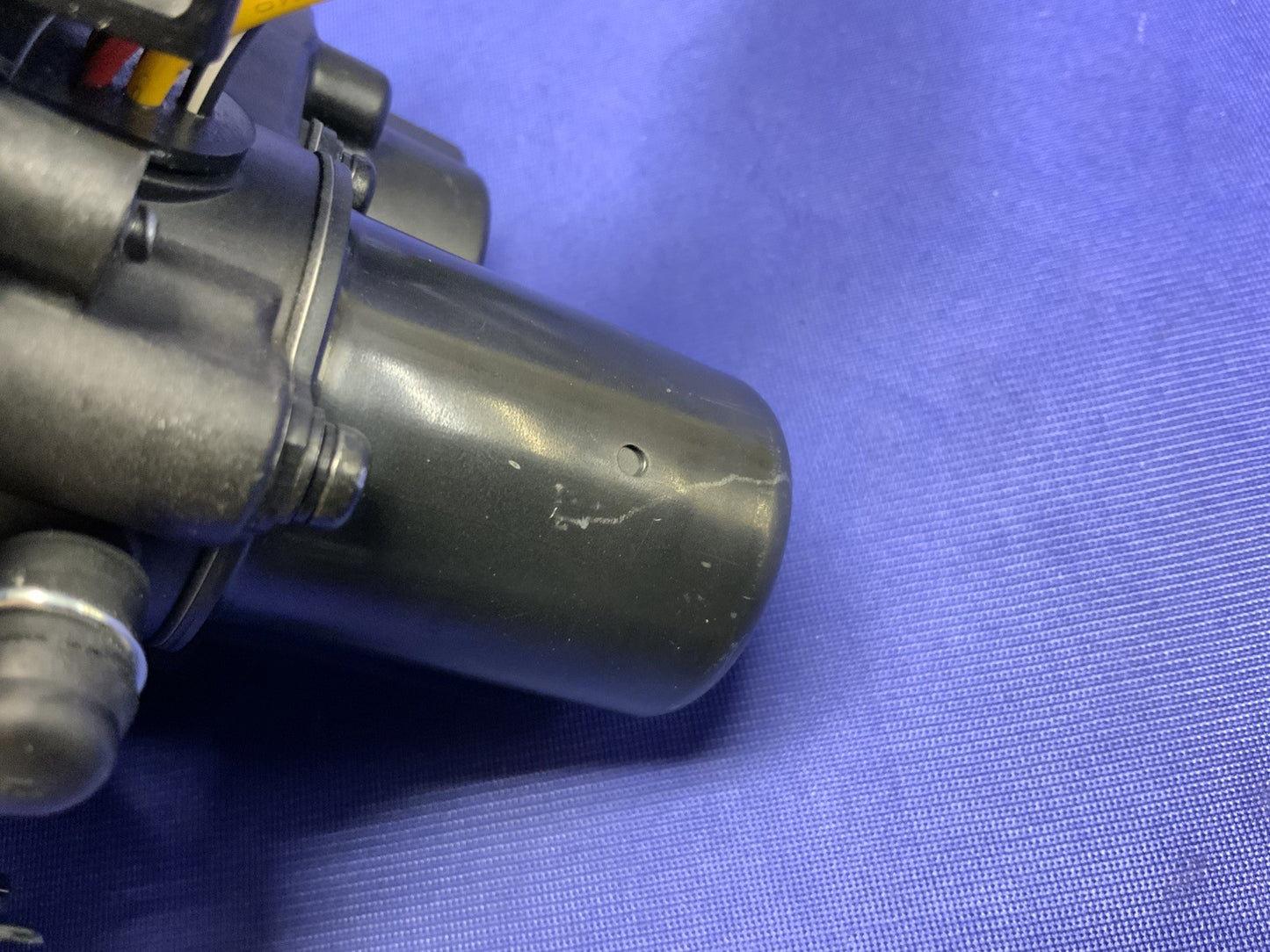 Ducati Exhaust Servo Motor Panigale V2 2020-2025 OEM 59340301C-2