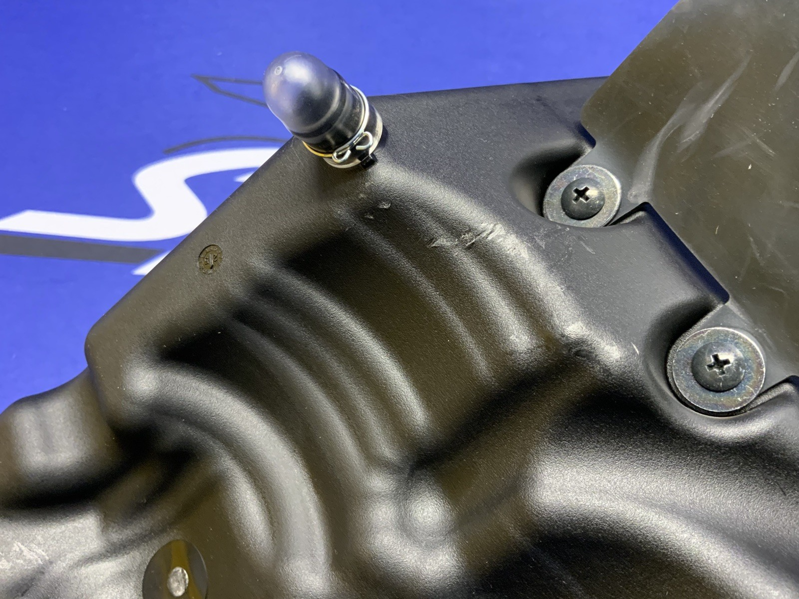 Suzuki Air Box Assembly GSX-8R 2024-2026 OEM 13700-25L00-2