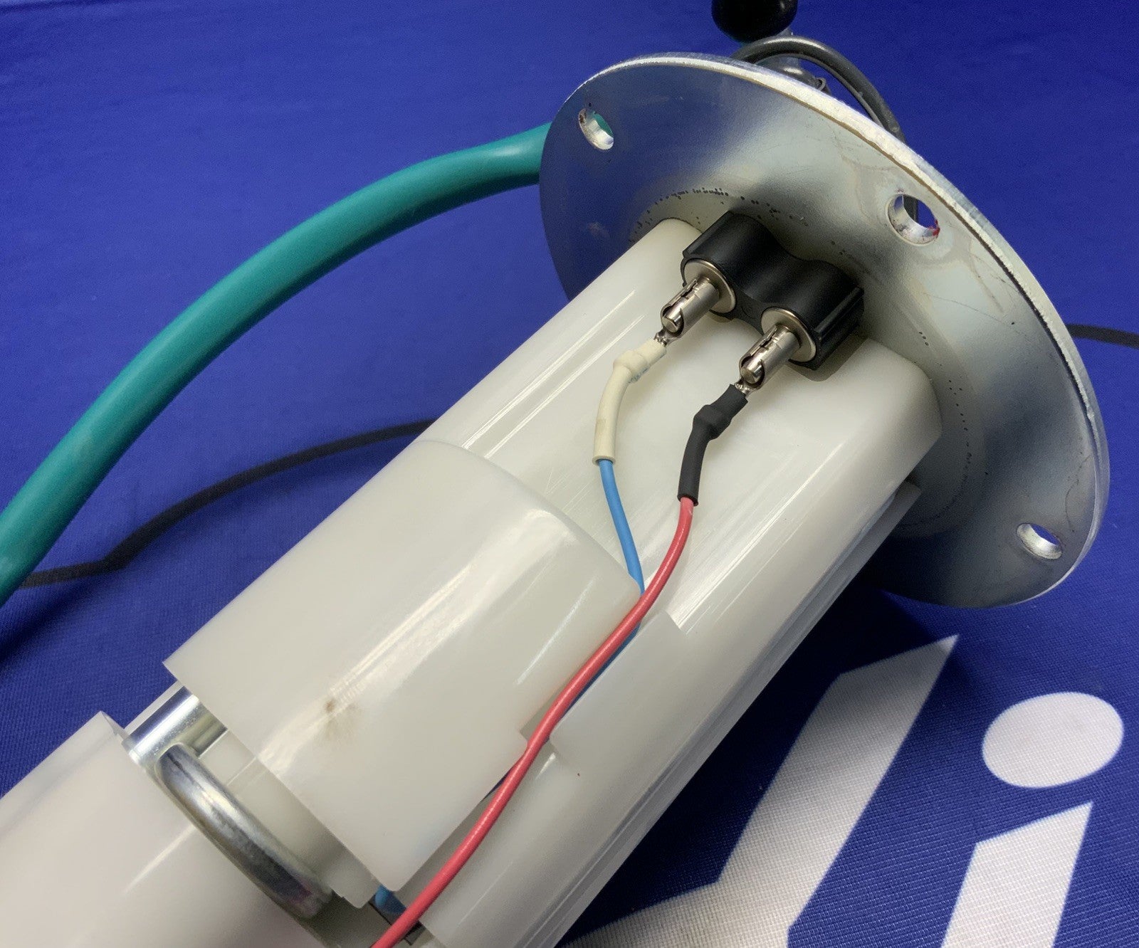 Kawasaki Fuel Pump Assembly ZX-6R 2019-2026 OEM 49040-0779