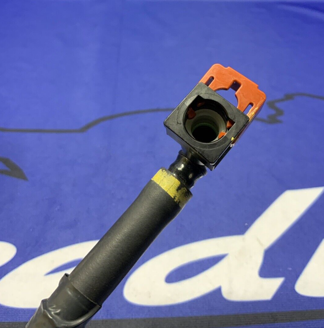 Kawasaki Secondary Fuel Rail System W/ Injectors ZX10R/RR 2017-24 OEM 49033-0564