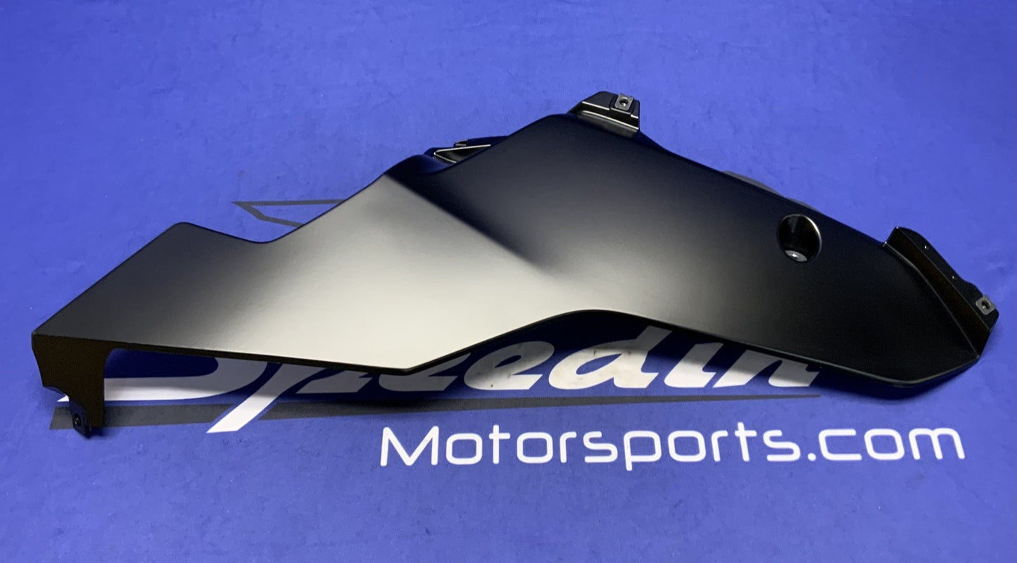 Yamaha Right Lower Fairing (Raven Black) YZF-R6 17-26 OEM BN6-28395-00-P1-2