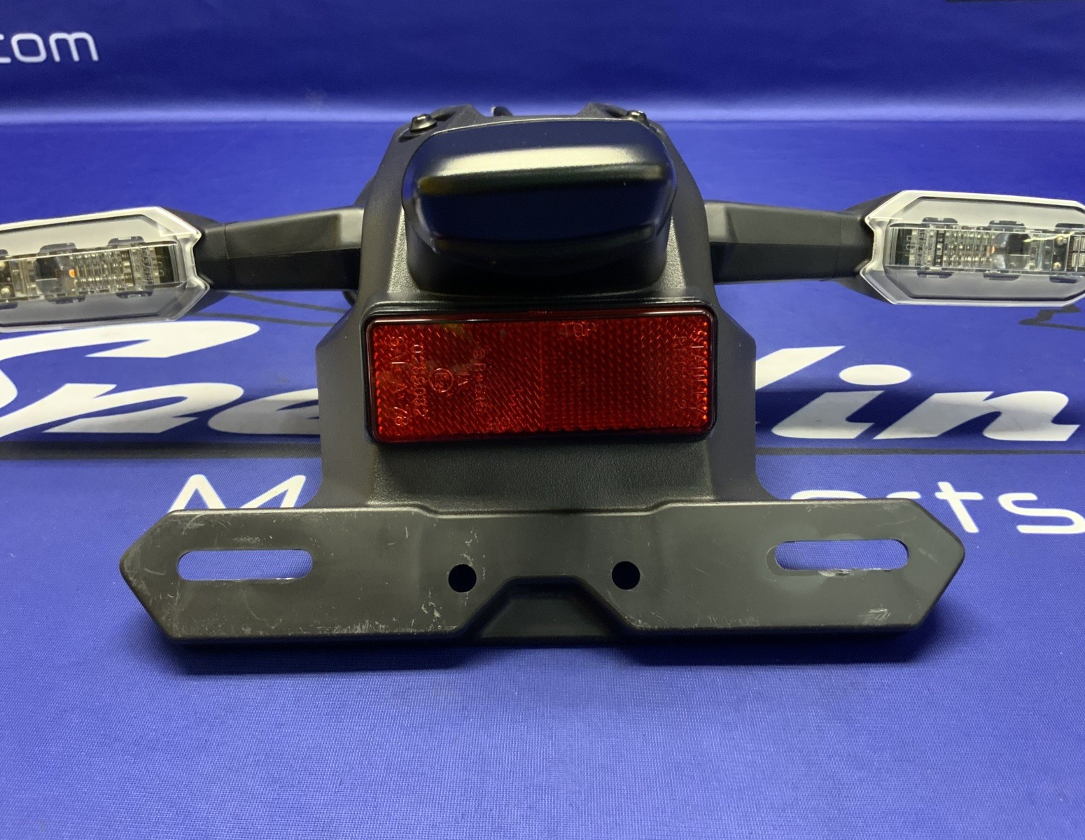 Kawasaki Rear Fender Assy W/ Turn Signals ZX-4R/RR 2023-2025 OEM 11057-7472