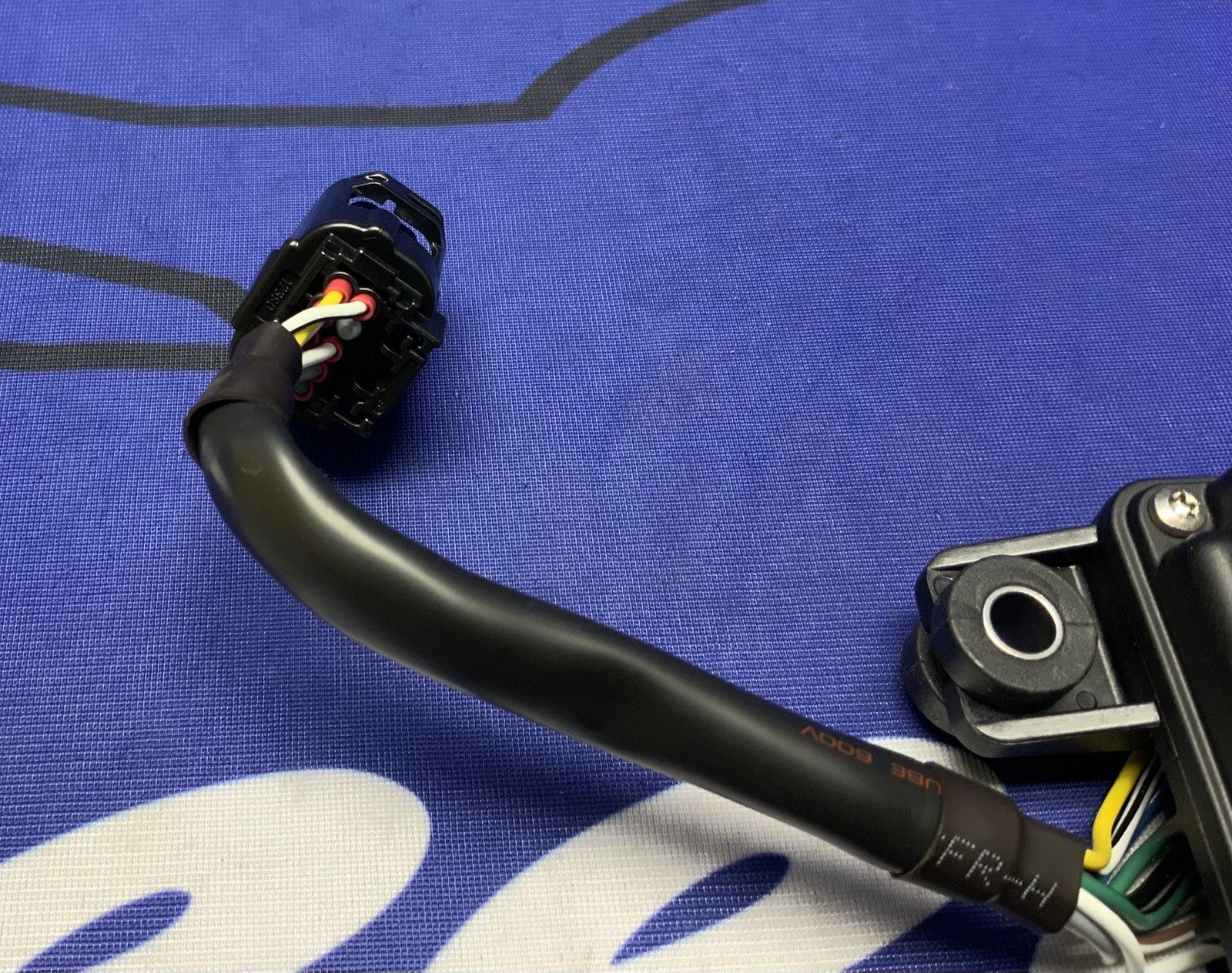Triumph Immobilizer ECU Street Triple RS 2023-2026 OEM T2504061