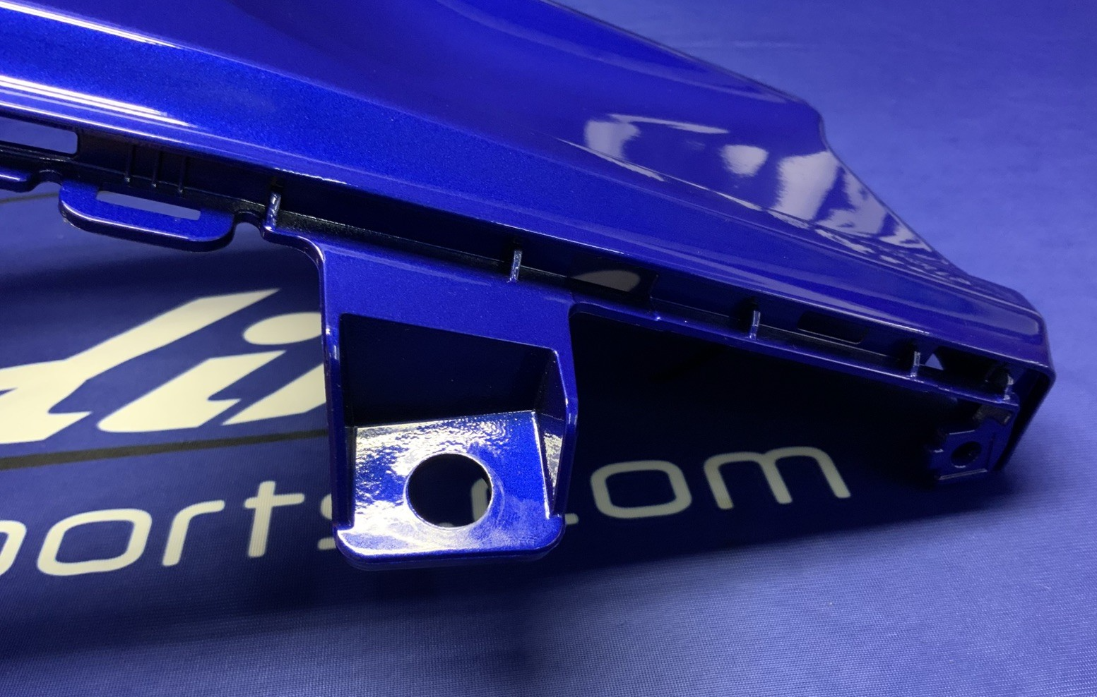 Yamaha Center Tank Cover (Blue) YZF-R7 2022-2025 OEM BEB-2171A-00-P0