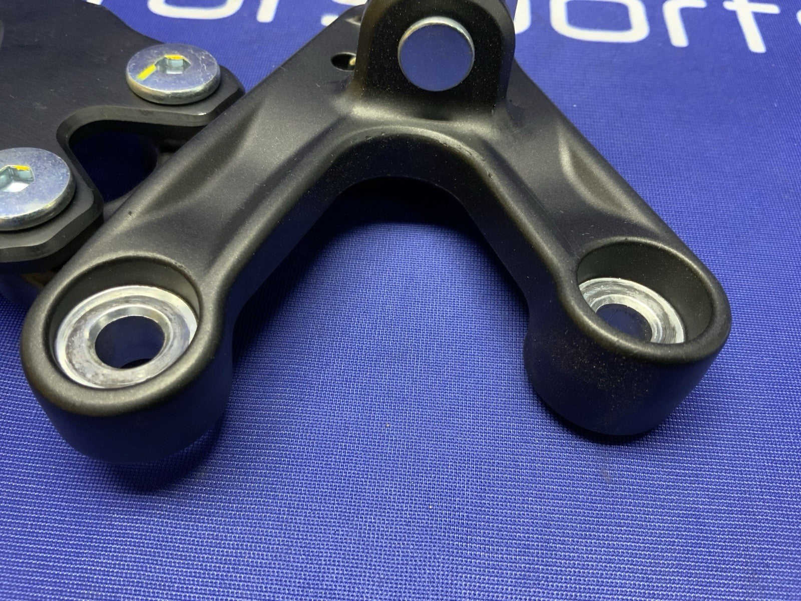 Yamaha Left Rear Set Bracket YZF-R9 2025 OEM BEA-27442-00-00