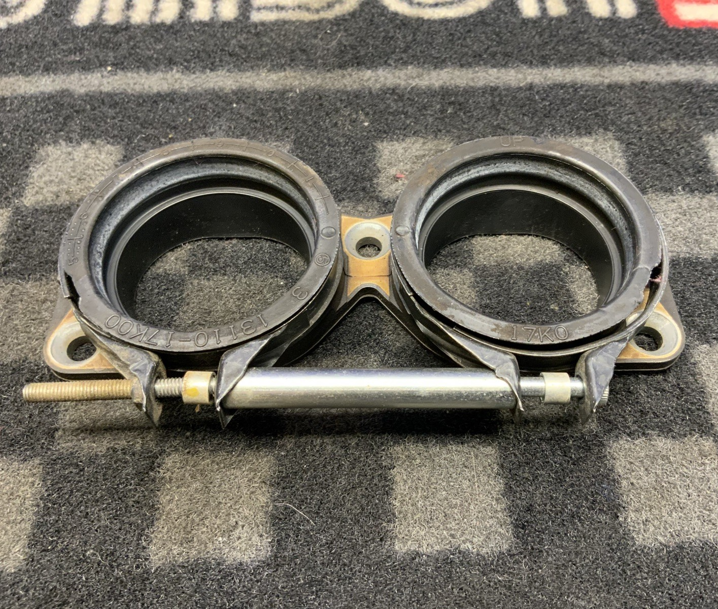 Suzuki Intake Pipe Assembly W/Clamps GSX-R1000 2017-2023 OEM 13101-17K00