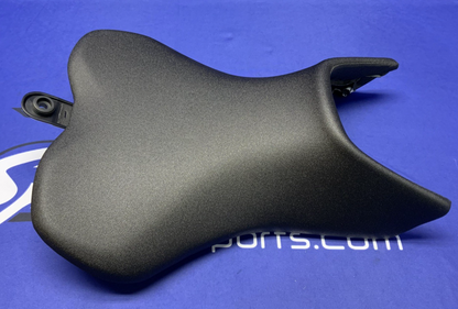 Suzuki Rider Seat GSX-8R/S 2023-2026 OEM 45100-25L22-QZF