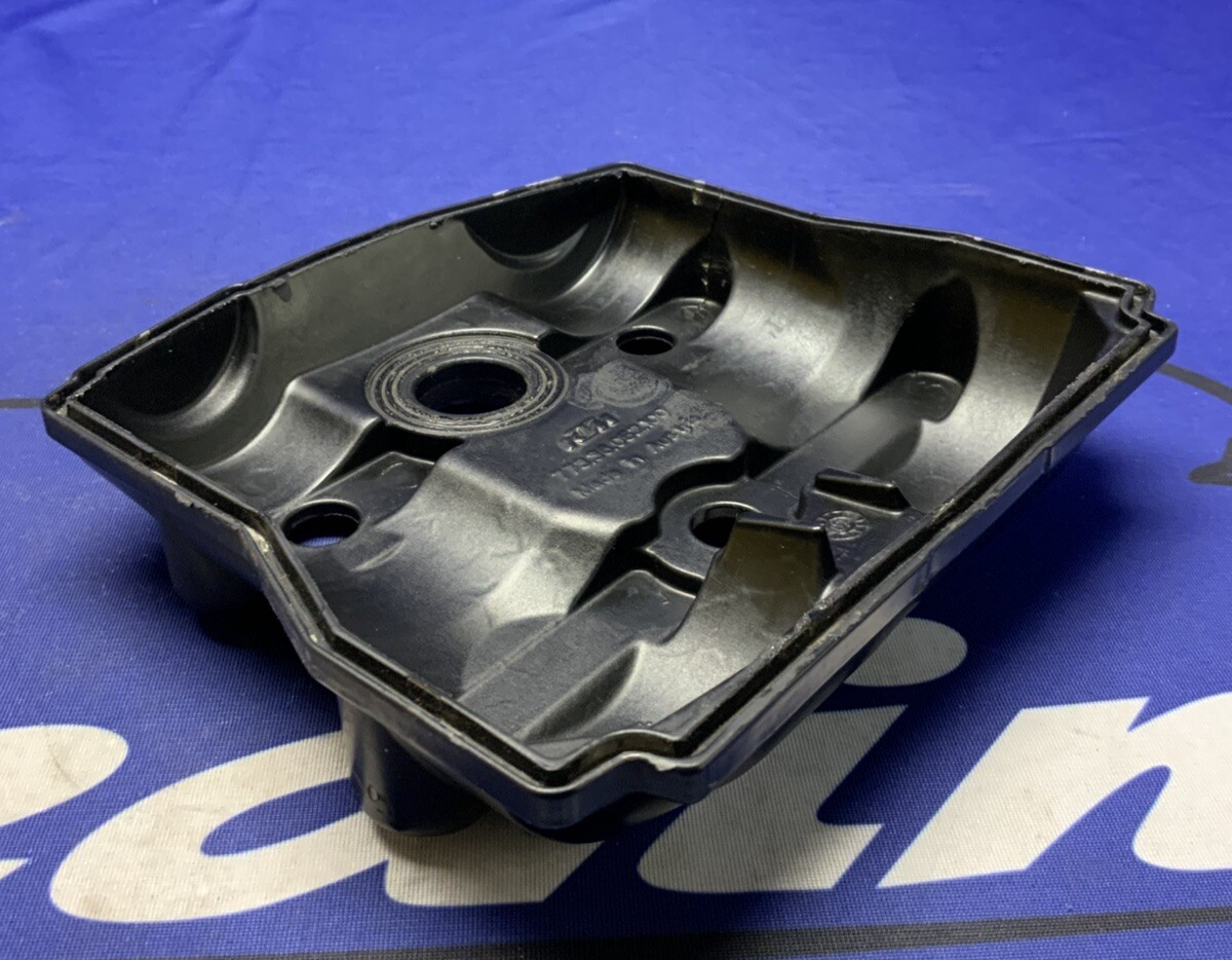 KTM  Valve Cover 450 XC-F 2008-2009, SX-F 2007-2012 OEM 77336052100