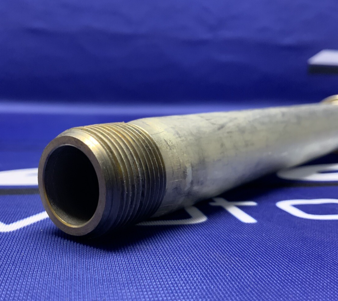 Kawasaki Front Axle ZX-6R/RR 2003-2004 OEM 41068-1426