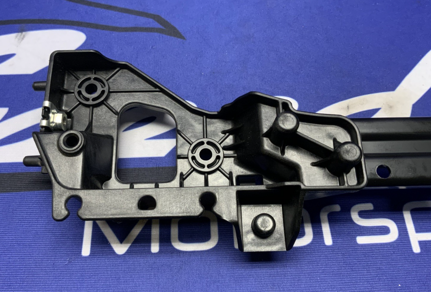 Yamaha Headlight Bracket YZF-R6 2017-2026 OEM BN6-84300-10-00