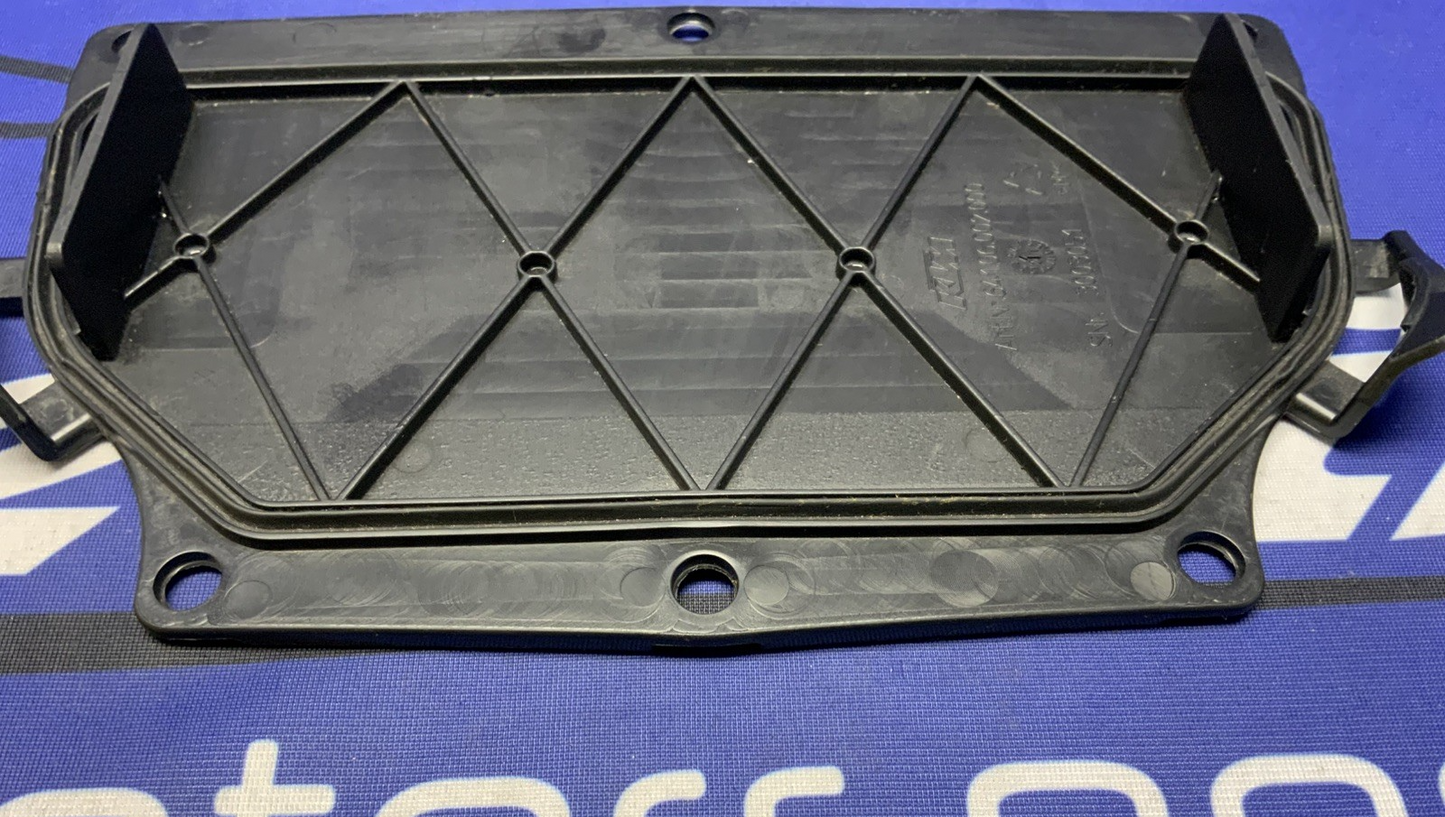 KTM Air Box Lid 890 Duke R 2020-2023 OEM 64106002000