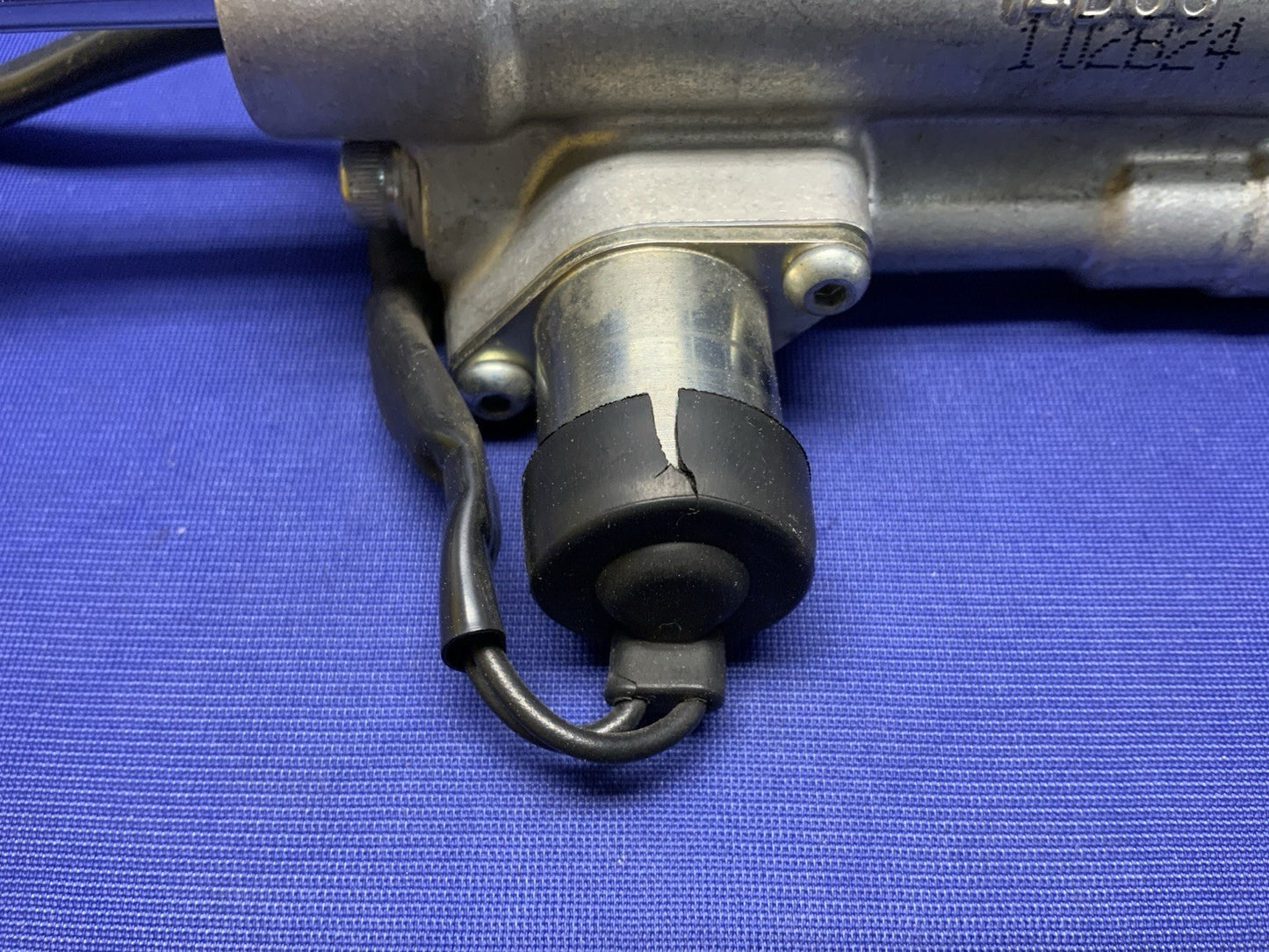 Yamaha Steering Damper YZF-R1 2012-2014 OEM 14B-23490-10-00