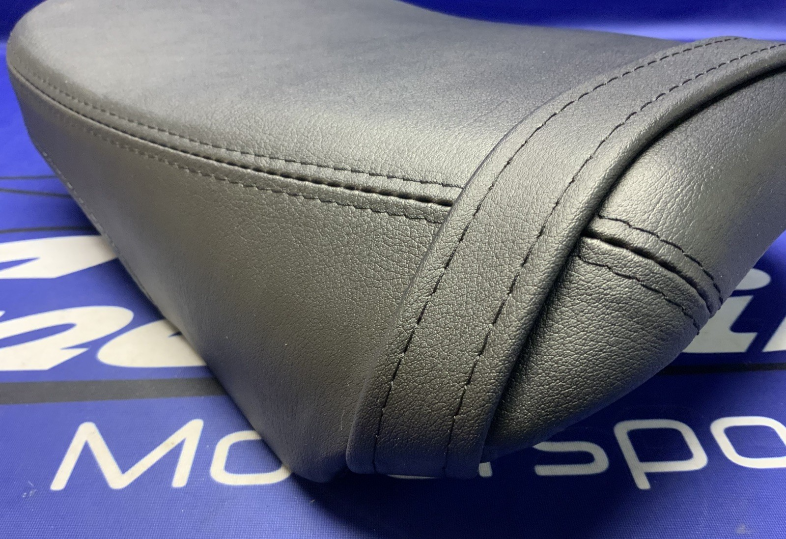 Kawasaki Passenger Seat Vulcan 2015-2020 OEM 53066-0735-12Y