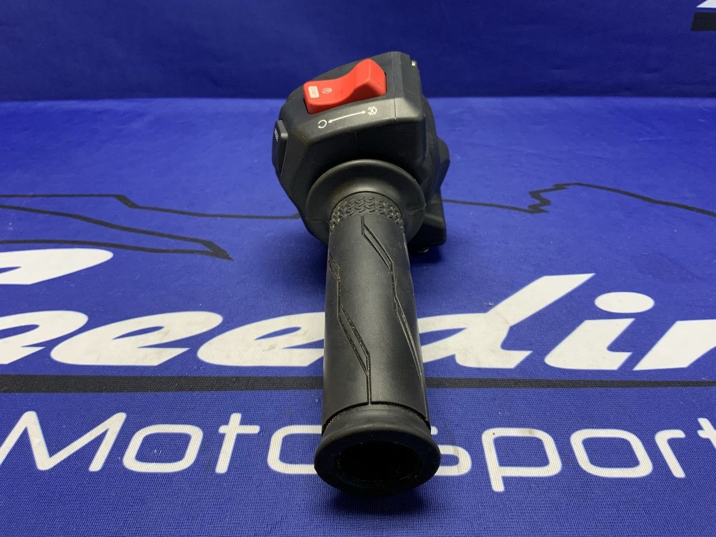 Yamaha Right Throttle & Ignition Switch YZF-R9 2025 OEM BKN-8291R-00-00