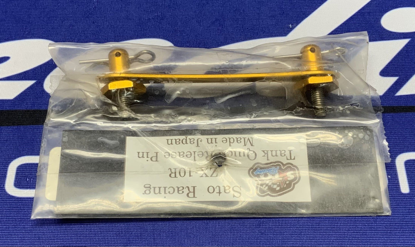 SatoRacing Quick Realese Tank Pin ZX-10 2004-2005 K-ZX10-GD