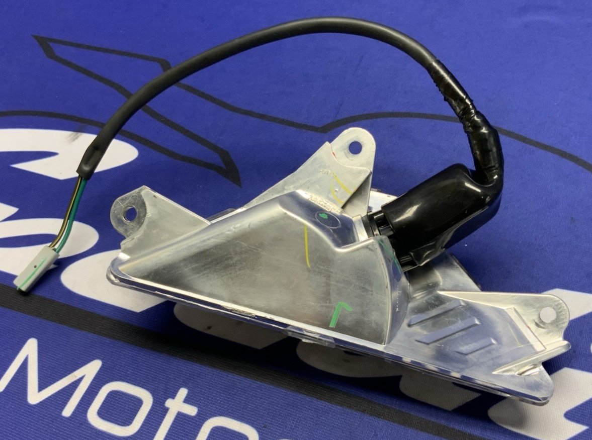 Kawasaki Right Turn Signal Ninja 400 2018-2024 OEM 23040-0154-1