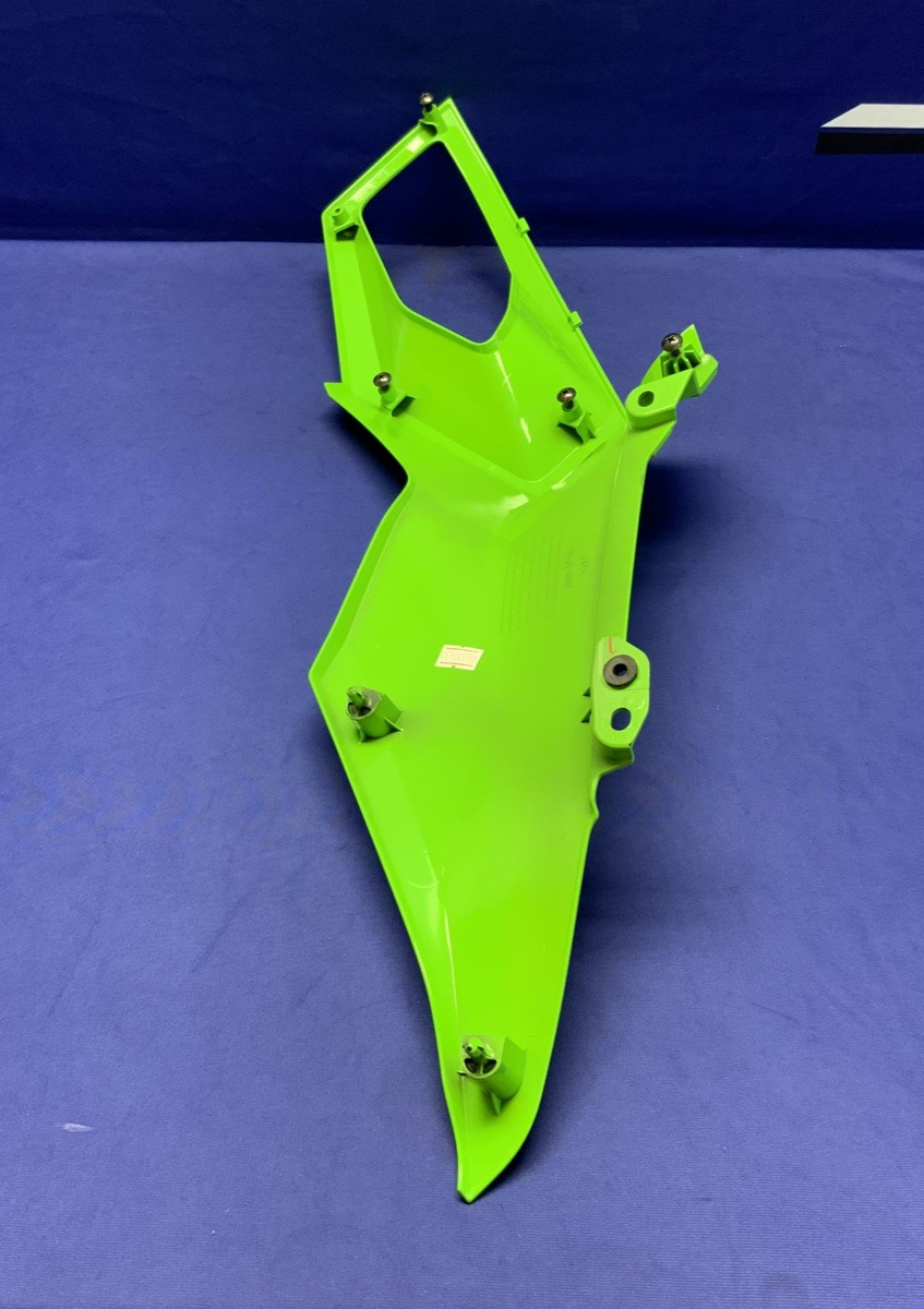Kawasaki Right Lower Fairing (Green) Ninja 500 2024-2026 OEM 55028-0885-777