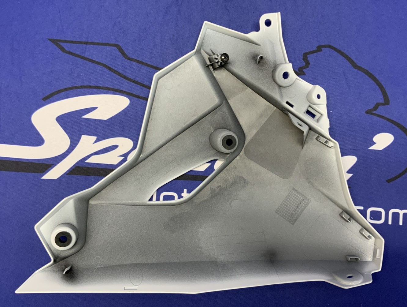 Suzuki Left Lower Fairing (Pearl Tech White) GSX-8R 2026 OEM 94480-25L20-QU2-1