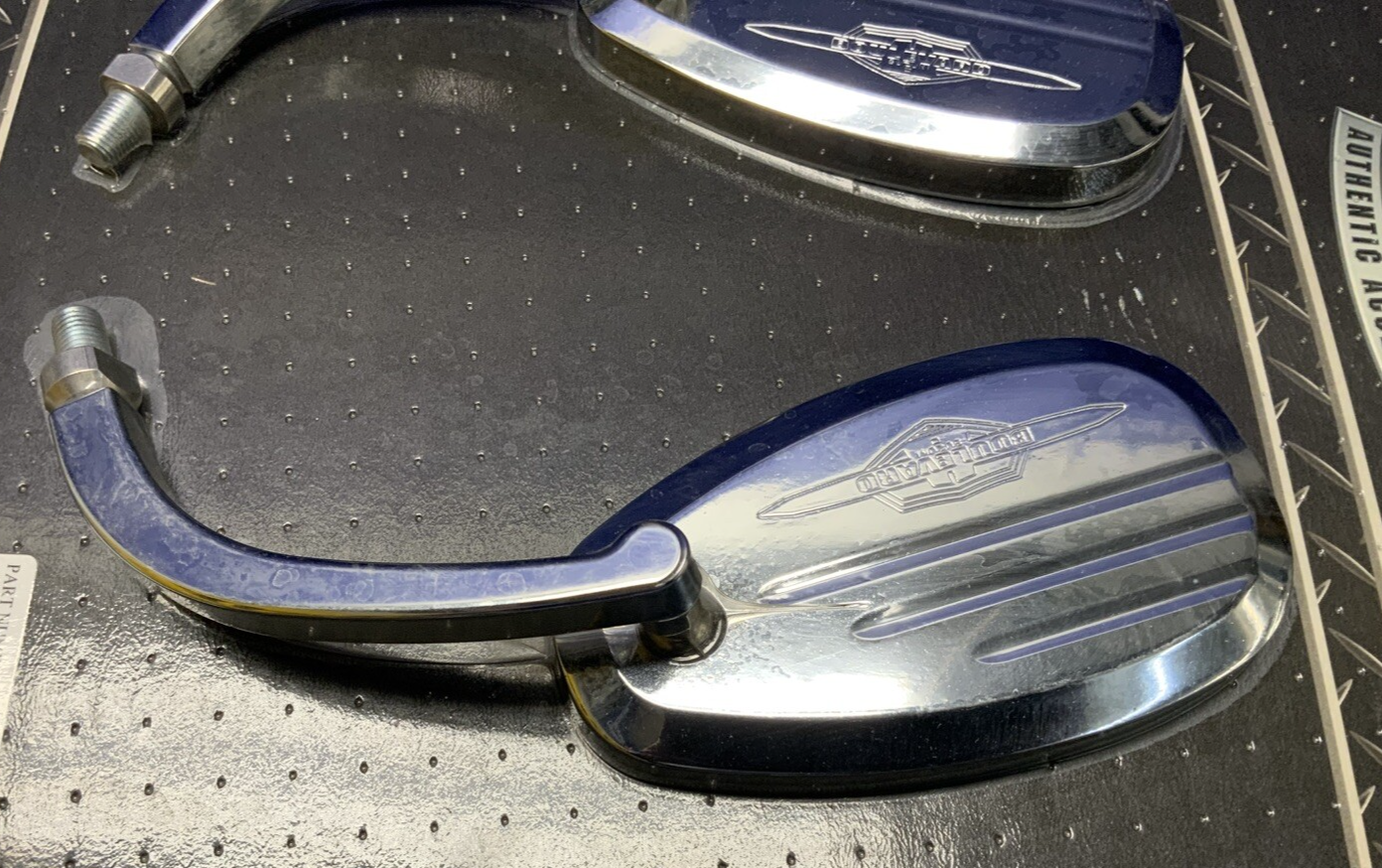 Suzuki Rear View Mirrors (Chrome) Boulevard 2005-2009 OEM 990A0-75038